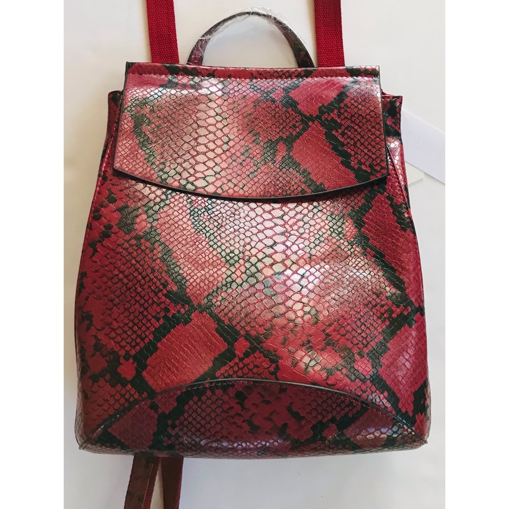 Handbag Republic Classic Convertible Backpack